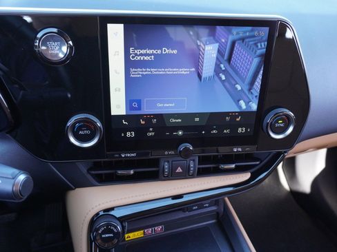 Used 2025 Lexus NX 250 FWD w/ Towing Package (2000 Lbs) image 15