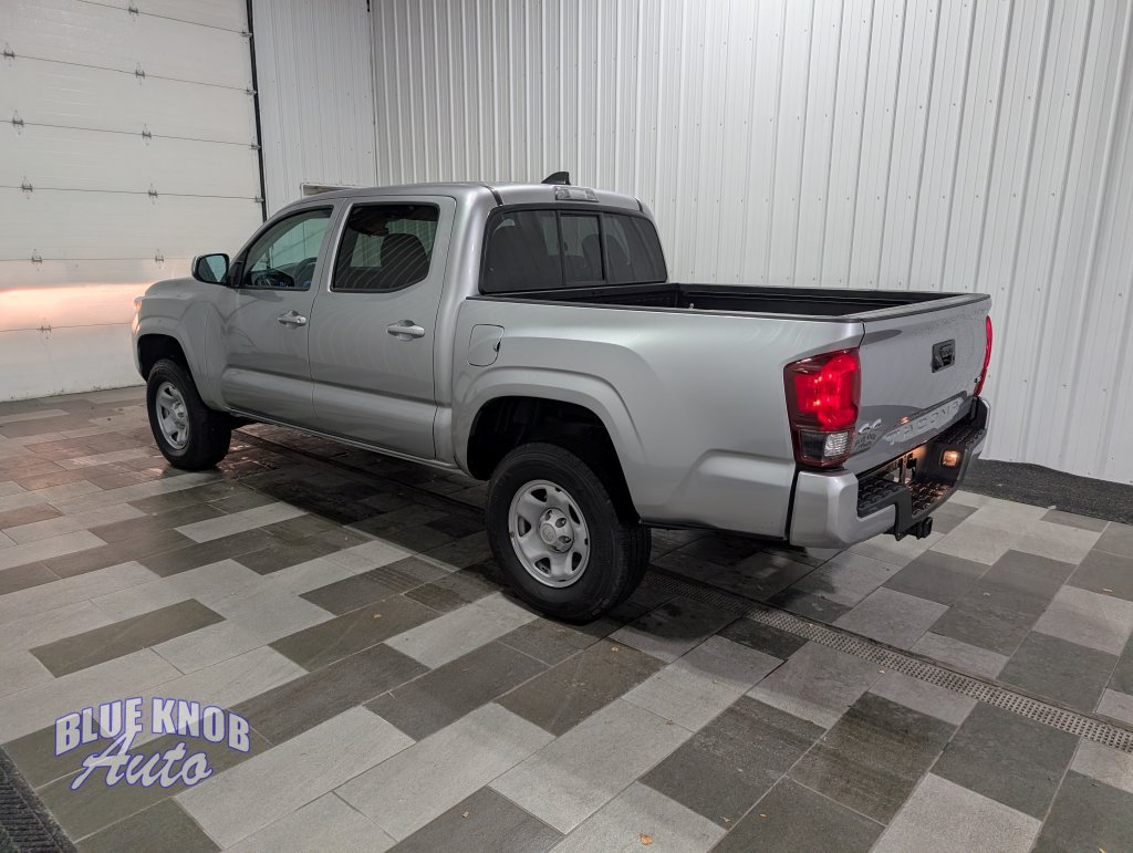 Used 2023 Toyota Tacoma SR AWD/4WD image 2