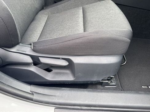 Used 2026 Toyota Camry LE FWD image 36