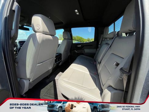Used 2021 GMC Sierra 1500 SLT w/ SLT Premium Package image 12