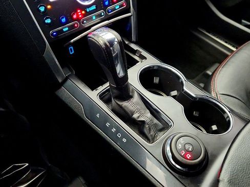 Used 2018 Ford Explorer Sport w/ Equipment Group 401A image 17