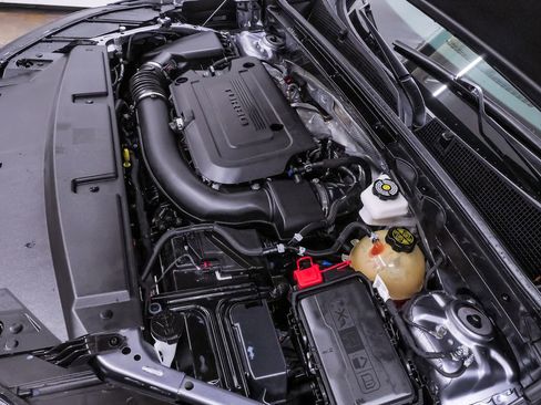 Used 2021 Buick Envision Avenir w/ Technology Package II image 26