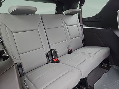 Used 2023 Chevrolet Tahoe LT image 36