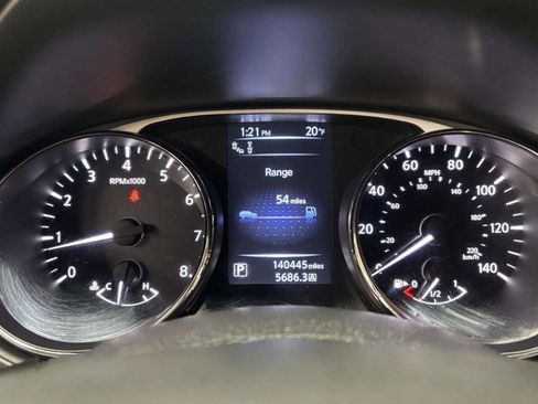 Used 2015 Nissan Rogue SL w/ SL Premium Package image 38