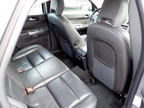 Used 2005 Volvo S40 T5 image 12