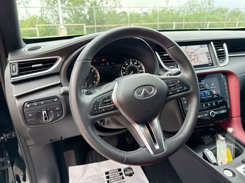 Used 2025 INFINITI QX55 Sensory AWD/4WD image 11