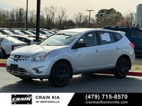 Used 2013 Nissan Rogue S image 3