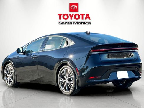 New 2026 Toyota Prius Limited FWD image 5