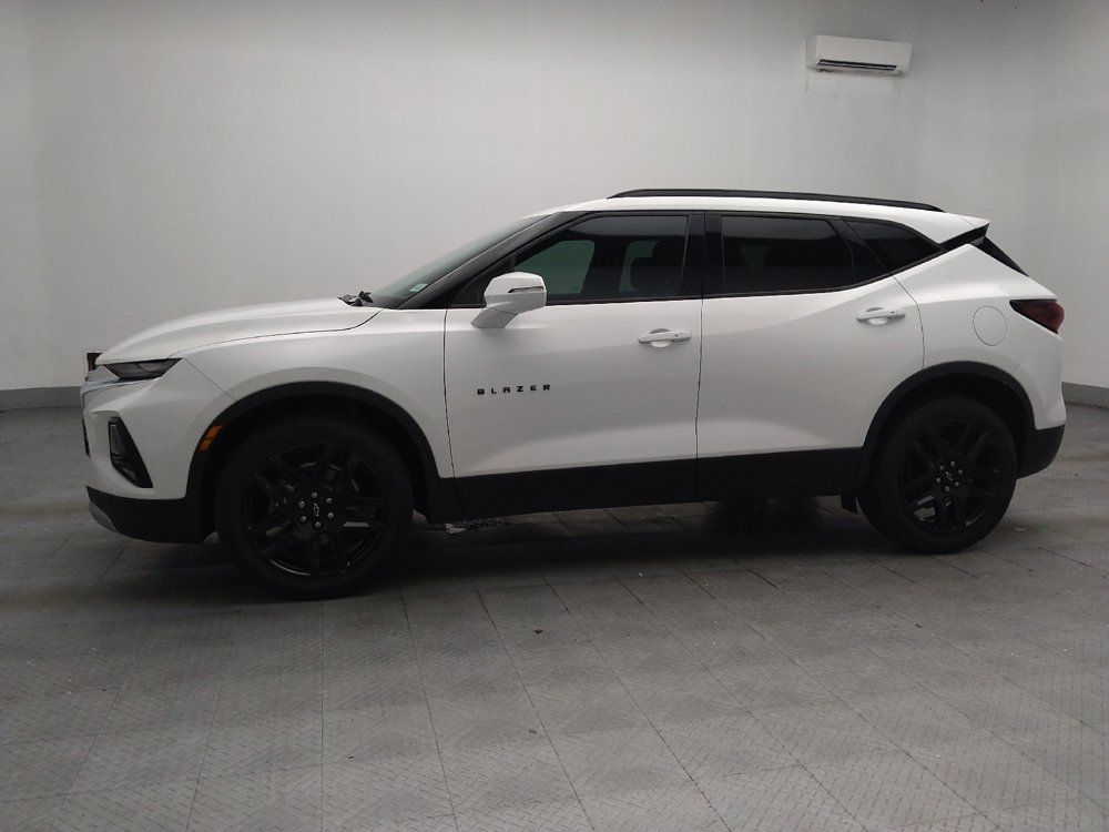 Used 2020 Chevrolet Blazer LT FWD image 2