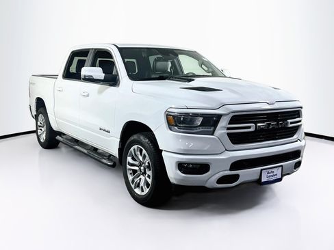 Used 2023 RAM 1500 Laramie AWD/4WD image 3