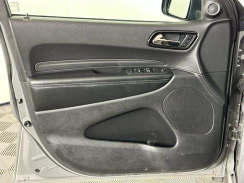 Used 2022 Dodge Durango GT image 38