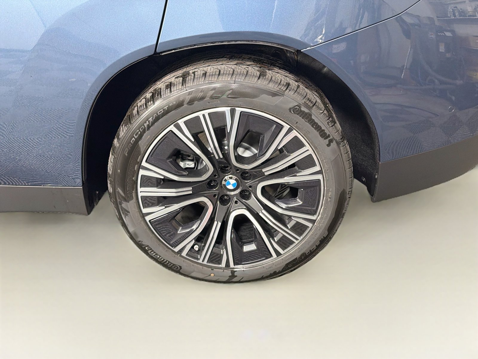 Used 2026 BMW X3 xDrive30i w/ Premium Package AWD/4WD image 32