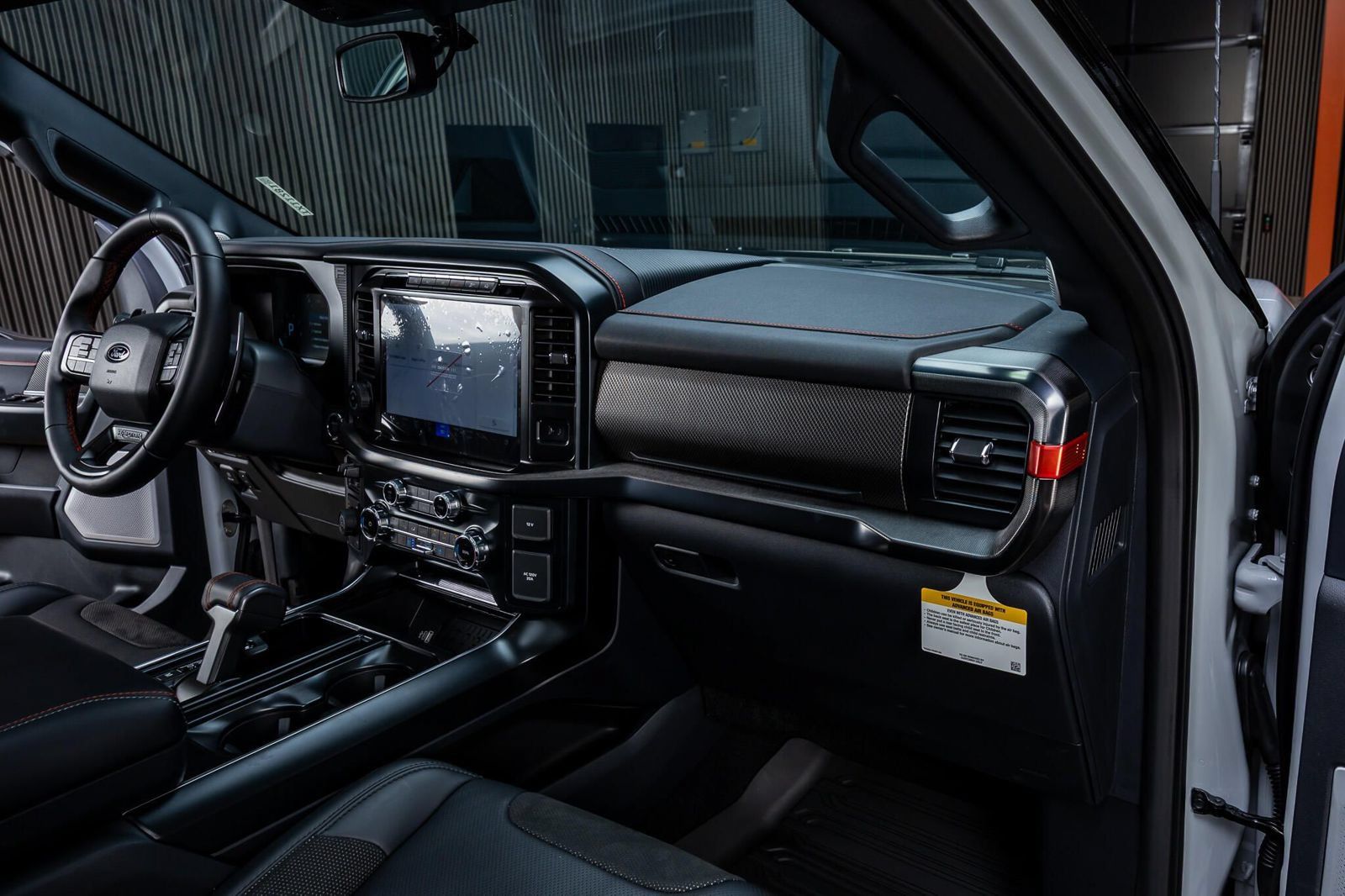 Used 2026 Ford F150 Raptor AWD/4WD image 18