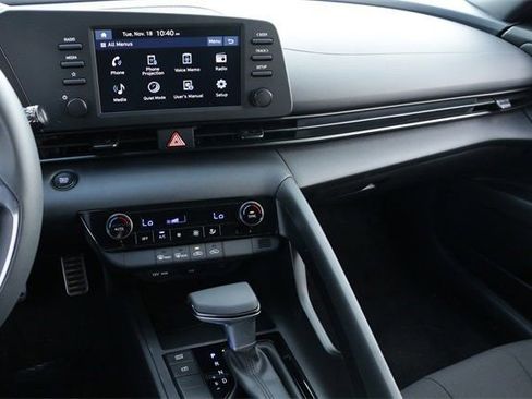 Certified 2026 Hyundai Elantra Sport FWD image 13