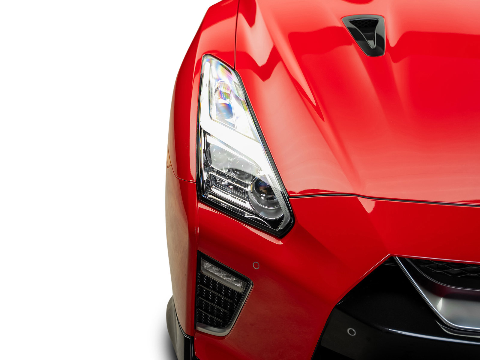 Used 2023 Nissan GT-R Premium AWD/4WD image 3