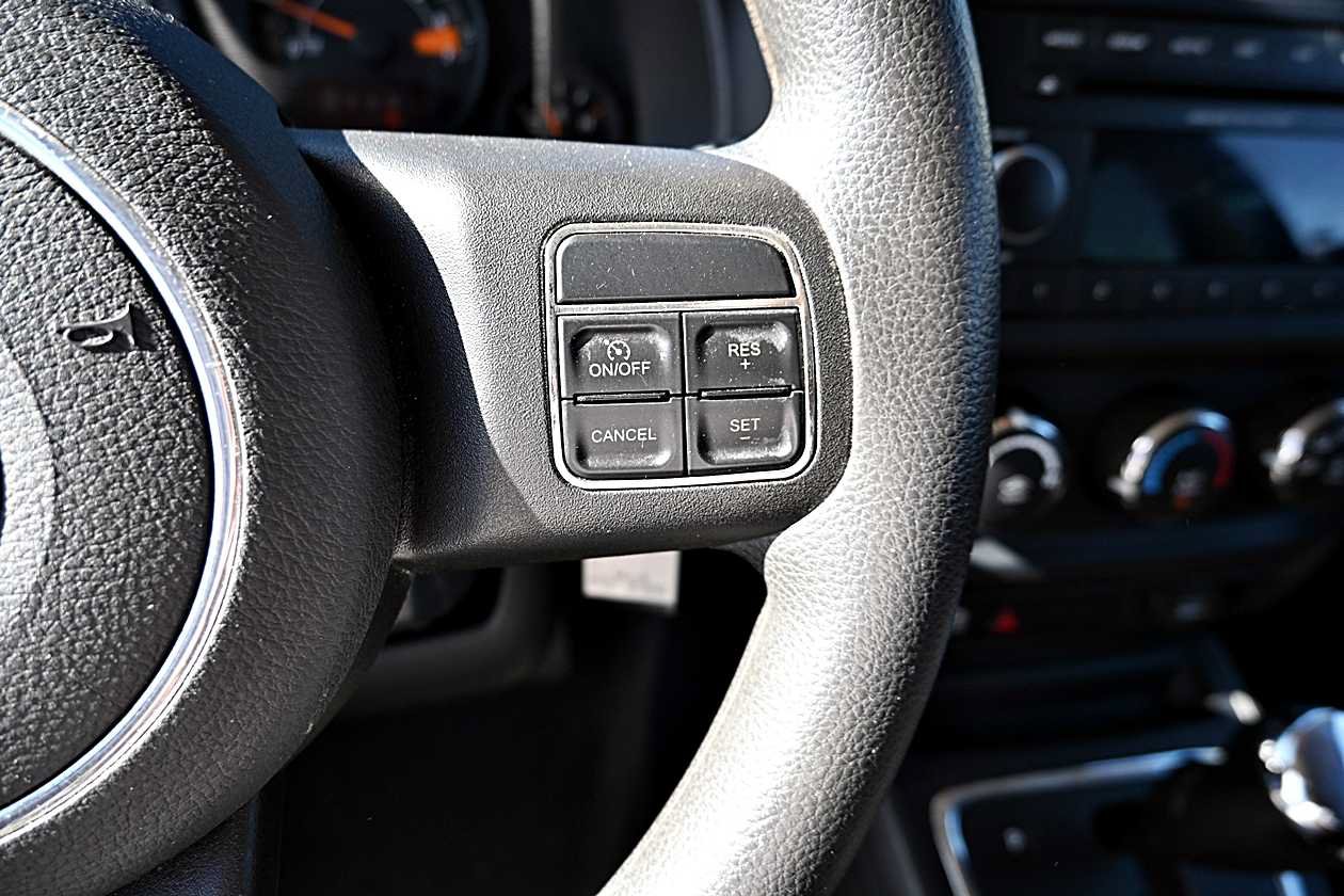 Used 2014 Jeep Patriot Sport w/ Power Value Group FWD image 19