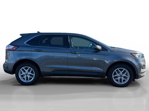 Used 2023 Ford Edge SEL image 6