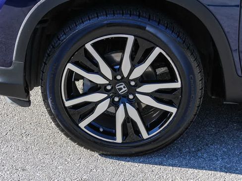 Used 2019 Honda Pilot Touring image 9