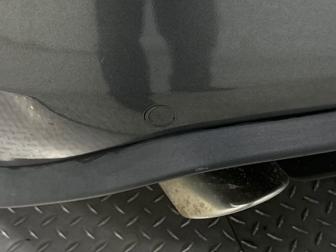 Used 2018 Ford Mustang Premium image 11