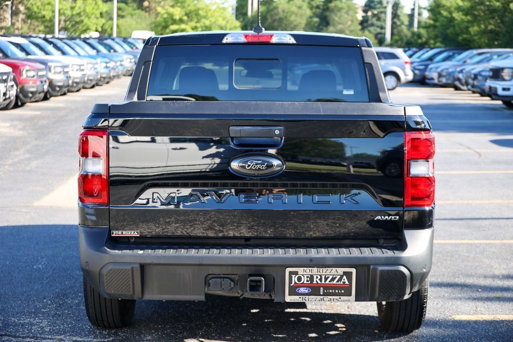 Used 2024 Ford Maverick Lariat w/ Black Appearance Package AWD/4WD image 25