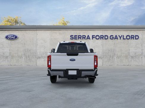 New 2026 Ford F250 XL w/ XL Chrome Package image 5