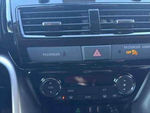 New 2026 Mitsubishi Eclipse Cross LE image 20