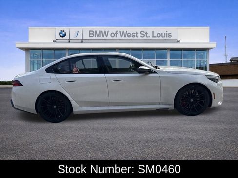 New 2026 BMW M5 Base image 6