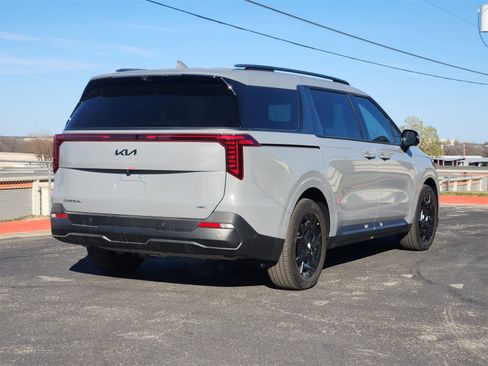 New 2026 Kia Carnival SX Prestige image 5