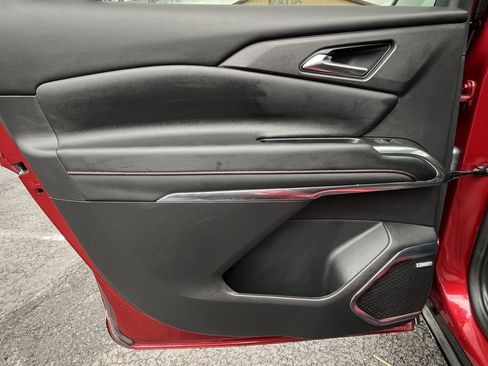 Certified 2024 Chevrolet Traverse RS image 16