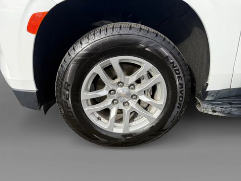Used 2023 Chevrolet Tahoe LT image 9