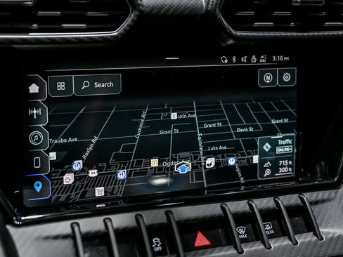 Used 2023 Lamborghini Urus Performante image 35