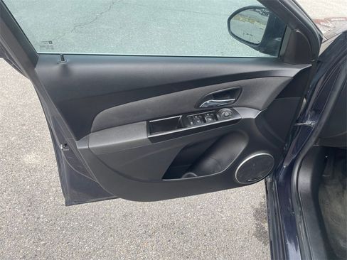 Used 2014 Chevrolet Cruze LT w/ All-Star Edition image 19