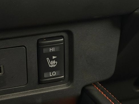 Used 2026 Nissan Frontier PRO-4X w/ Pro-4x Convenience Package AWD/4WD image 19