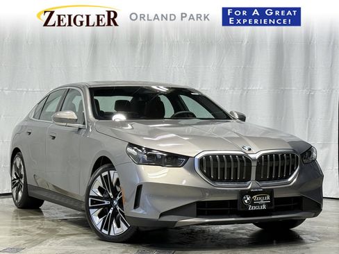 Certified 2024 BMW 540i xDrive image 1