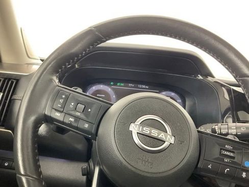Used 2023 Nissan Pathfinder Platinum AWD/4WD image 30