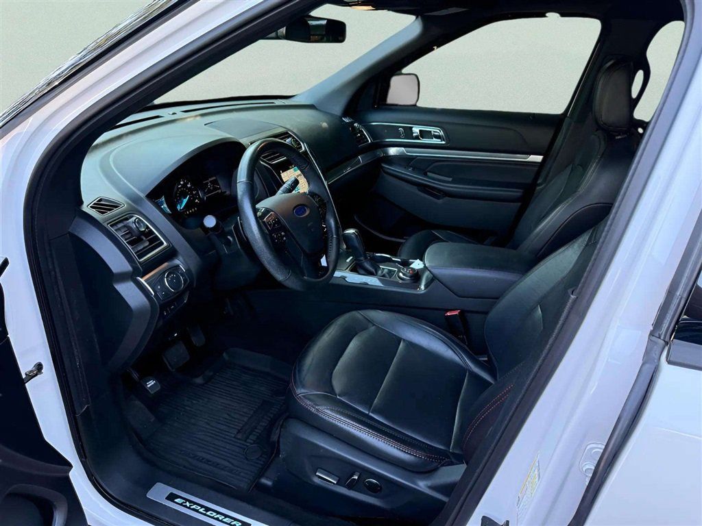 Used 2018 Ford Explorer Sport w/ Ford Safe & Smart Package AWD/4WD image 24
