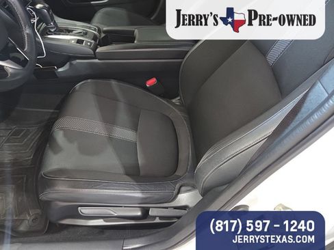 Used 2021 Honda Civic Sport image 7