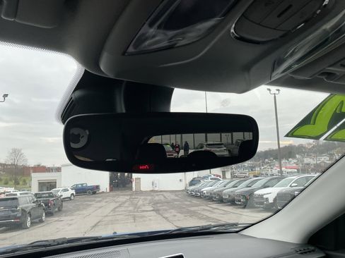 Used 2022 Jeep Compass Limited image 26