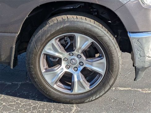 Used 2024 RAM 1500 Laramie image 11