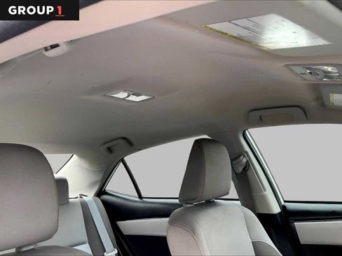 Certified 2018 Toyota Corolla LE FWD image 14