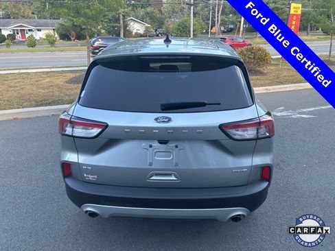Certified 2022 Ford Escape SE w/ Cold Weather Package image 4