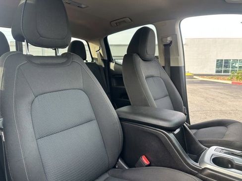 Used 2016 Chevrolet Colorado LT w/ LT Convenience Package image 16