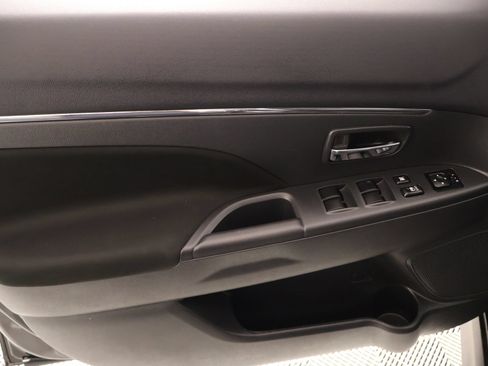 Used 2026 Mitsubishi Outlander Sport AWD image 14