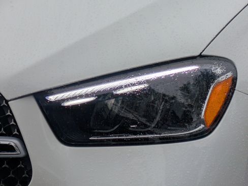 New 2026 Mercedes-Benz GLE 350 4MATIC image 9