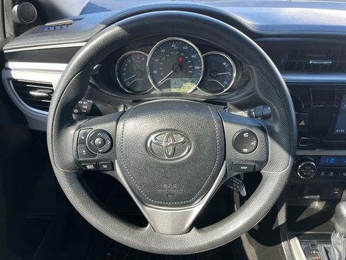 Used 2014 Toyota Corolla LE FWD image 28