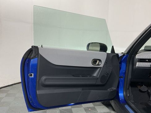 New 2026 MINI Cooper 2-Door Hardtop image 19