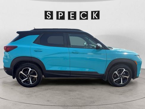 Used 2021 Chevrolet TrailBlazer RS w/ Sun and Liftgate Package AWD/4WD image 8