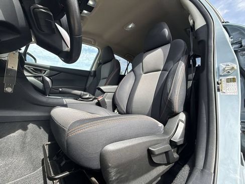 Used 2023 Subaru Crosstrek 2.0i Premium AWD/4WD image 11