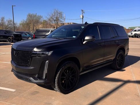 Used 2023 Cadillac Escalade Sport w/ Touring Package image 3