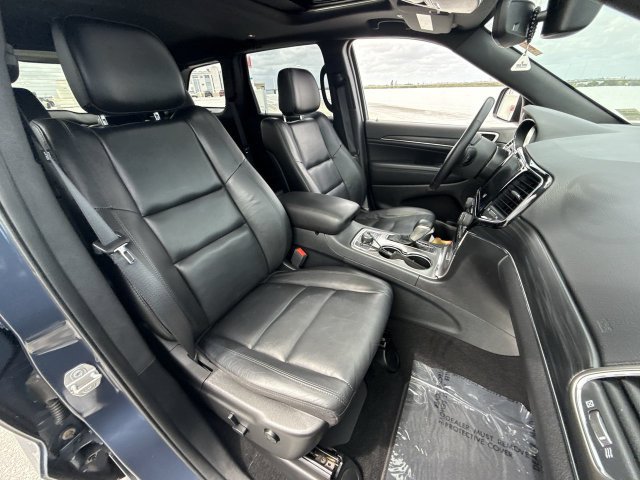 Used 2020 Jeep Grand Cherokee Limited w/ Premium Lighting Group AWD/4WD image 26